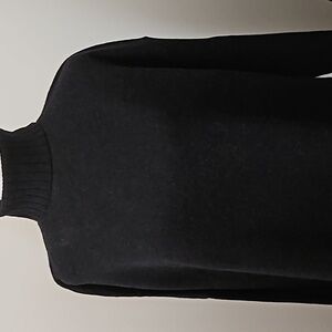 Pomander place Noir Vivianne dress size M.